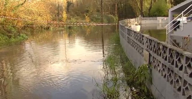 La borrasca desborda ríos en Galicia