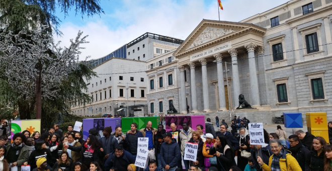 Llegan al Congreso las firmas de la ILP por la regularización de los trabajadores migrantes