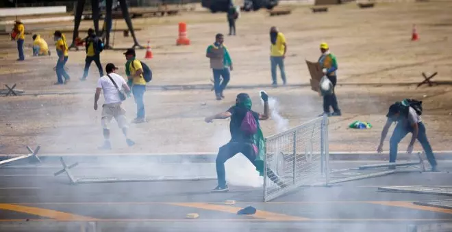 Desmontan el campamento desde el que se perpetró el asalto a la democracia de Brasil