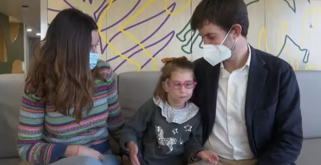 La familia de Blanca potencia la investigación del cáncer infantil con ropa de segunda mano