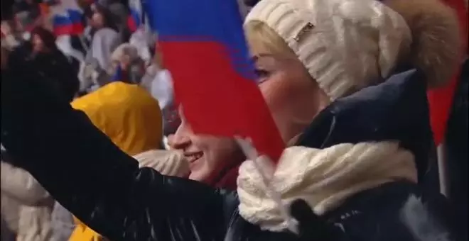 Putin describe como "heroicas" a sus tropas en un concierto patriótico