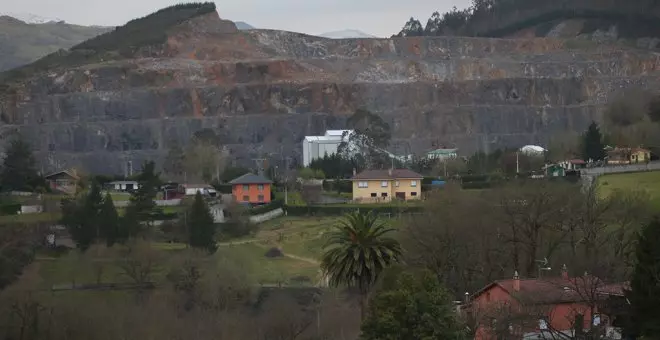 Vecinos de Las Caldas denuncian al Ayuntamiento de Oviedo por tolerar irregularidades en la cantera