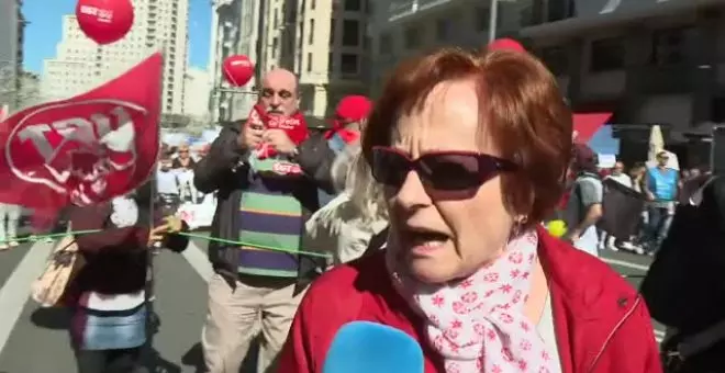 Varios miles de manifestantes protestan de nuevo en Madrid por los recortes en la sanidad pública