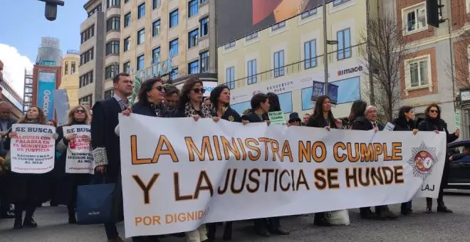 Los letrados de justicia pondrán este martes fin a la huelga indefinida tras dos meses