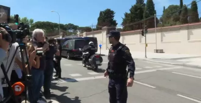 Tensión en el cementerio de San Isidro