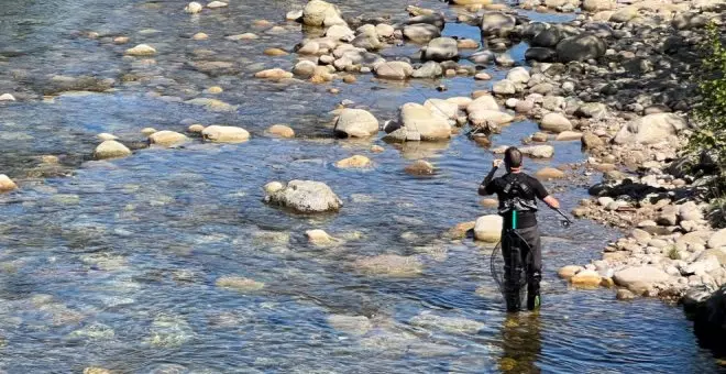 Cantabria suspende temporalmente la pesca en cuatro tramos por la sequía