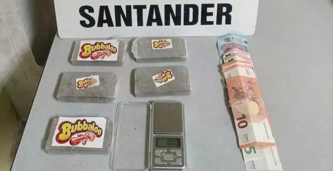 Detenido en Santander con medio kilo de hachís en la mochila