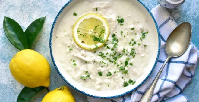 Pato confinado - Receta de avgolemono: una sopa griega de limón y pollo muy especial