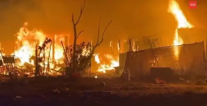 Arden varias chabolas en un incendio en Fuenlabrada