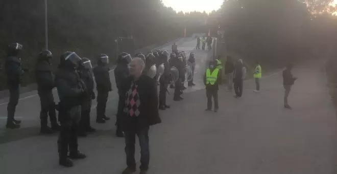 "No dábamos crédito cuando han empezado a desfilar vehículos con policía antidisturbios"