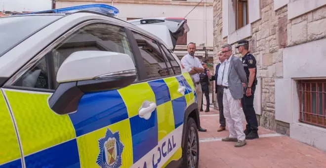 La Policía Local incorpora dos nuevos vehículos híbridos