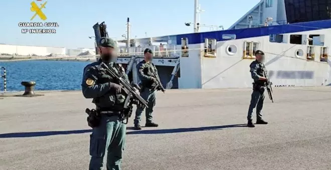 Más de 200 agentes de la Guardia Civil participan en un operativo de seguridad en el Puerto de Santander