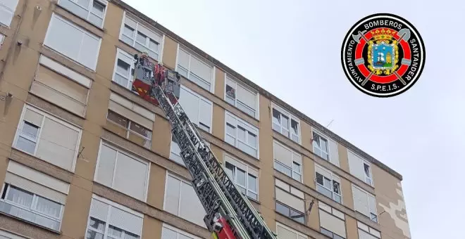 Caen cascotes de un edificio a la calle Capitán Palacios