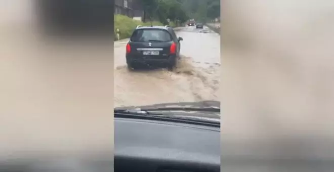 Siete comunidades en alerta por tormentas