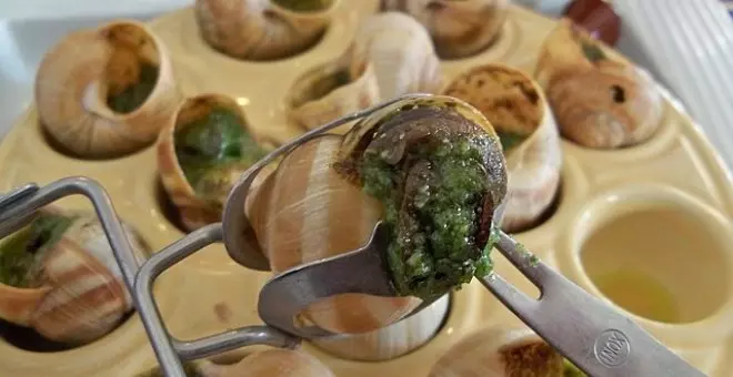 Pato confinado - Receta de 'escargots à la bourguignonne' o caracoles a la francesa