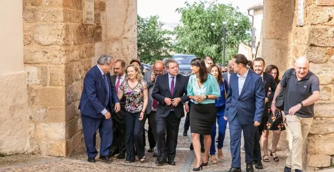 García-Page sugiere al Gobierno copiar de Castilla-La Mancha sus desgravaciones fiscales para las zonas más despobladas