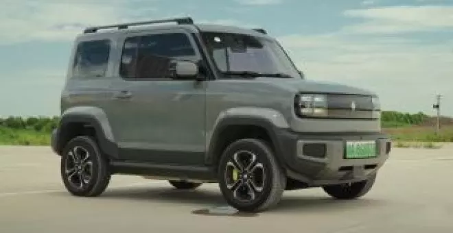 ¿Cómo es el 'Suzuki Jimny' eléctrico chino? Este youtuber cuenta su experiencia a bordo