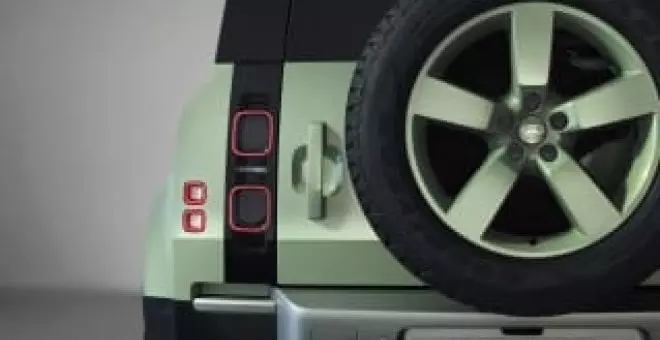 Land Rover se une a la tendencia: tendrá un 'mini Defender' totalmente eléctrico en su gama