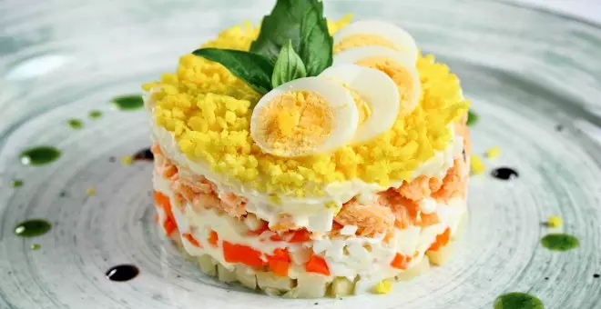 Pato confinado - Receta de ensalada mimosa: un colorido plato soviético