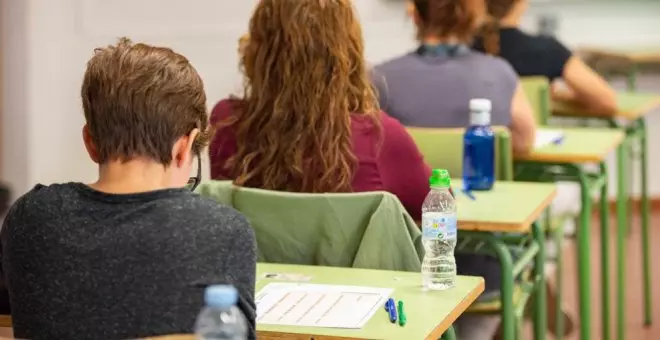 El curso comienza con 1.719 alumnos menos en Infantil y Primaria y más aulas de un año y educación especial