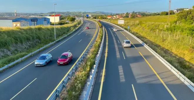 Retenciones de casi dos kilómetros en la A-67 por un accidente a la altura de Polanco