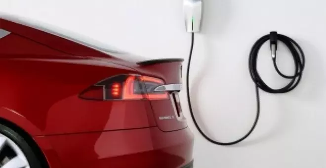 ¿Cuánto se ahorra con un coche eléctrico? Estas 3 útiles webs te permiten simular el cálculo