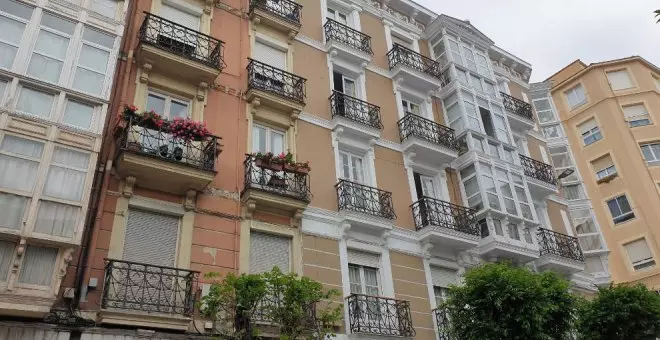 Alquilar una vivienda en Santander exige a las familias un 23% más de ingresos que para comprarla