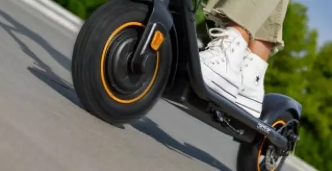 Estos son los mejores patinetes eléctricos que puedes encontrar si tu presupuesto es inferior a de 300 ?