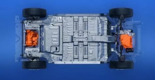 Stellantis se sube al carro de las baterías de sodio para hacer coches eléctricos pequeños y baratos