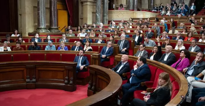 La legislatura catalana arrancará con la incógnita de la Mesa, el voto prohibido de Puigdemont y la investidura en el aire