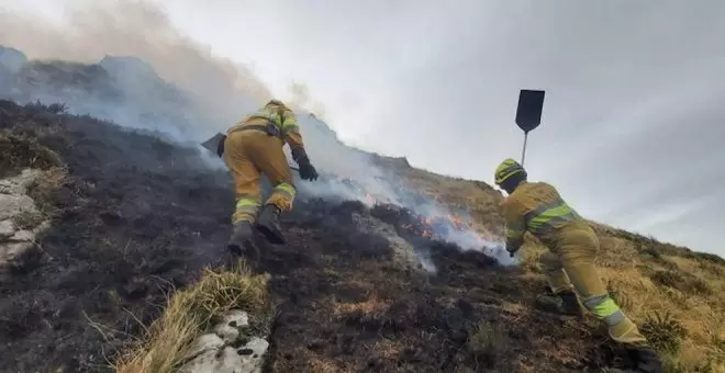 Cantabria tiene dos incendios controlados en Picos de Europa y Rionansa