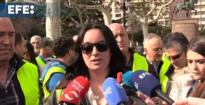 Un centenar de agricultores homenajea en Logroño al ganadero fallecido y dicen que no van a parar