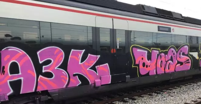 Los grafitis en los trenes costaron más de 1,1 millones de euros en Cantabria