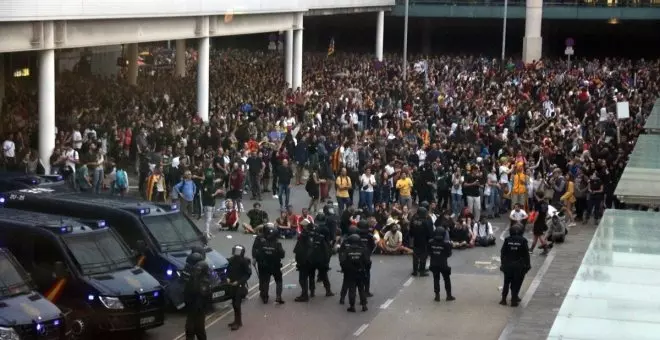 TS abre causa penal a Puigdemont por delito de terrorismo en caso 'Tsunami Democràtic'