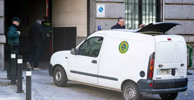 La Fiscalía pide 22 años de cárcel para el hombre que envió cartas con explosivos a Pedro Sánchez y las embajadas