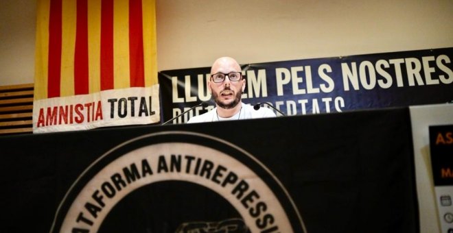 L'activista Adrián Sas és amnistiat i no haurà d'ingressar a presó