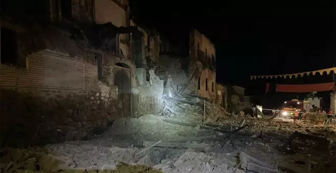 Derrumbe en Oropesa: la fachada del antiguo colegio de los Jesuitas se viene abajo de madrugada sin causar daños personales