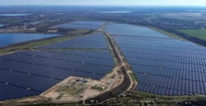 Tenemos más horas de sol que nadie, pero la mayor planta solar de Europa ya no está en España