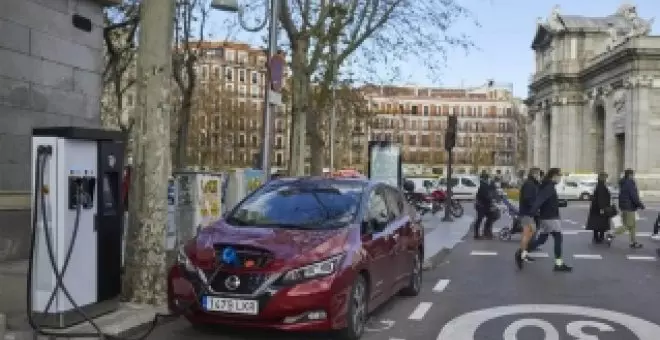 Desde hoy, si te compras un coche eléctrico en Madrid puedes ahorrarte hasta 15.500 ?