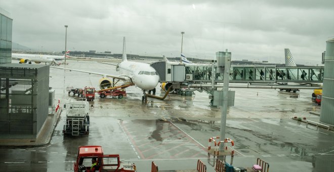 Activistas por la defensa del clima bloquean la pista del aeropuerto de Múnich