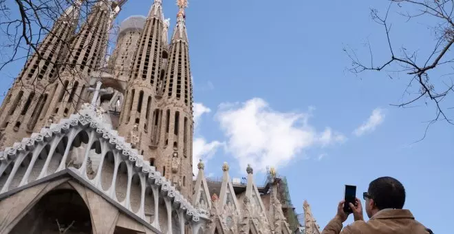 Barcelona apujarà el recàrrec municipal a la taxa turística: passarà de 3,25 a 4 euros per persona i dia