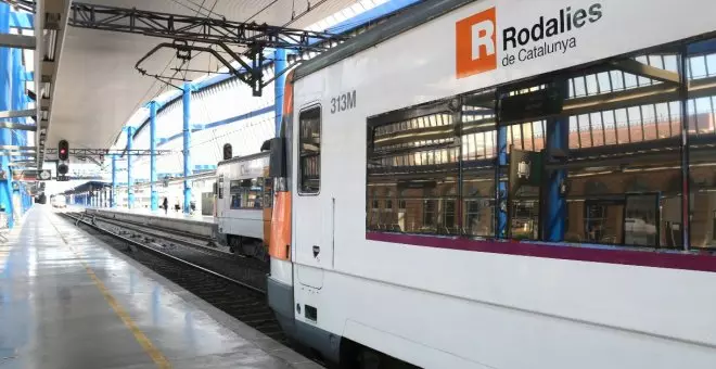 Arrenca el pla alternatiu a Rodalies amb canvis a l'R4, que arriba a Cerdanyola i no a Fabra i Puig com estava previst