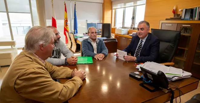 Fomento estudiará las propuestas de la Junta Vecinal de Cabárceno para mejorar sus infraestructuras