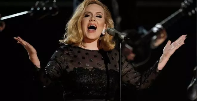 La cantante Adele detiene un concierto en Las Vegas por un grito homófobo: "¿Eres jodidamente estúpido?"