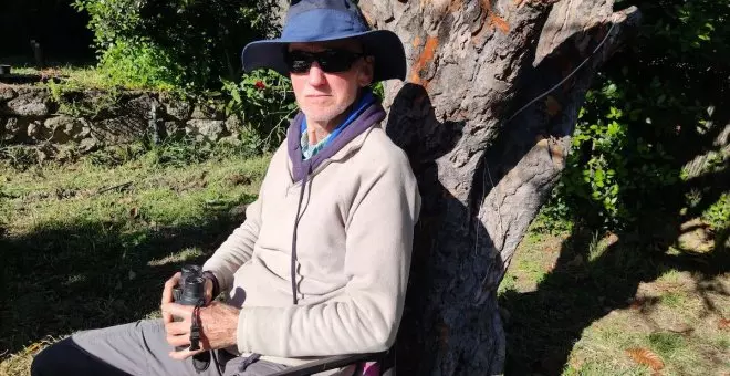 El 'ornitociclista' que vino a Extremadura para escuchar ruiseñores