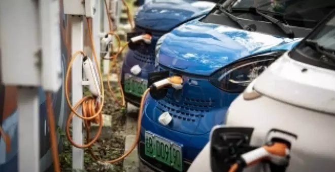 China responderá a Europa por la subida de aranceles a sus coches eléctricos mientras el sector respira aliviado
