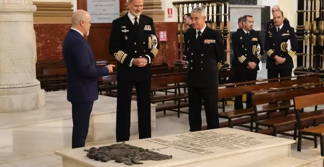 IU lleva al Congreso la exhumación de los almirantes franquistas responsables de 'La Desbandá'