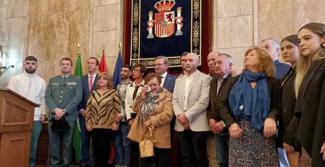 Sumar pide reconocer como víctimas del terrorismo a los asesinados por "violencia policial" del 'caso Almería'