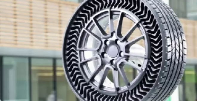 Tesla negocia con Michelin para utilizar su neumático sin aire y antipinchazos