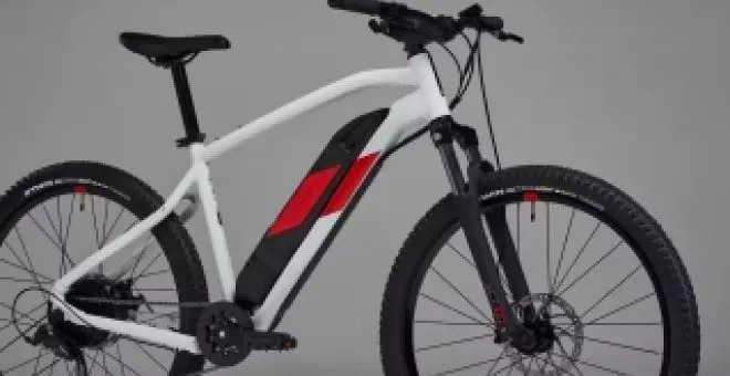 La bicicleta eléctrica de montaña más barata de Decathlon tiene ahora precio de bicicleta china